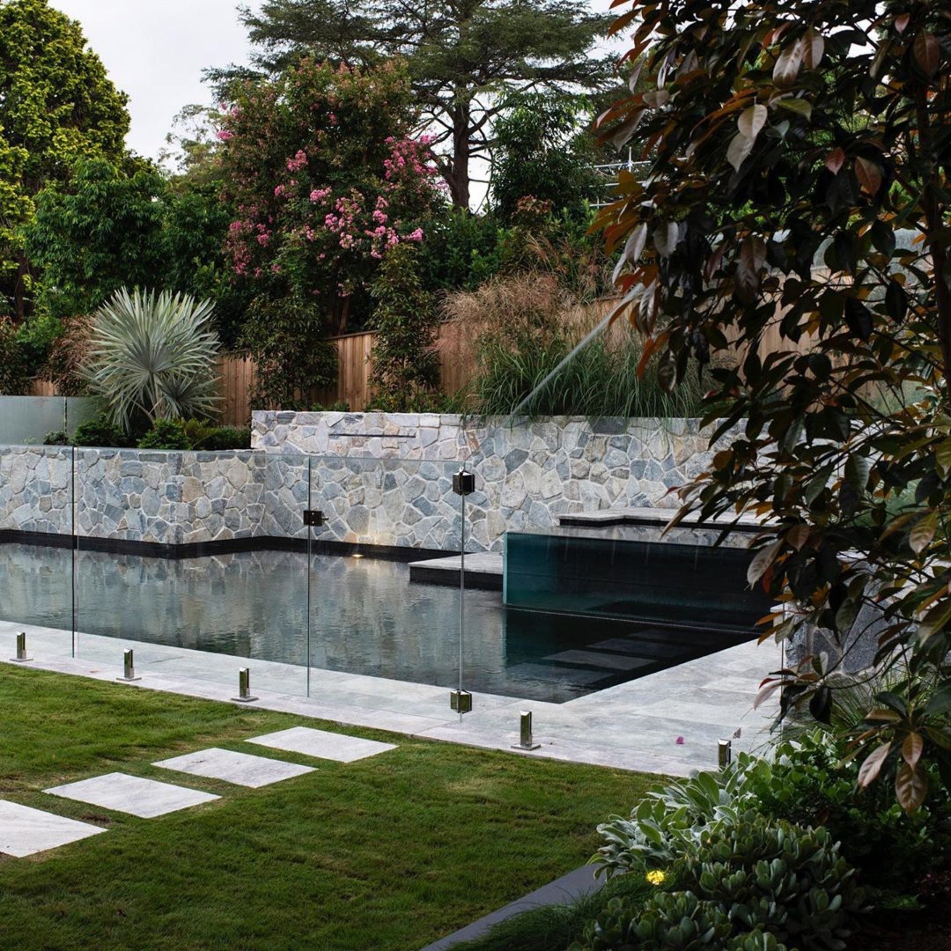 Guide to Natural Stone Cladding