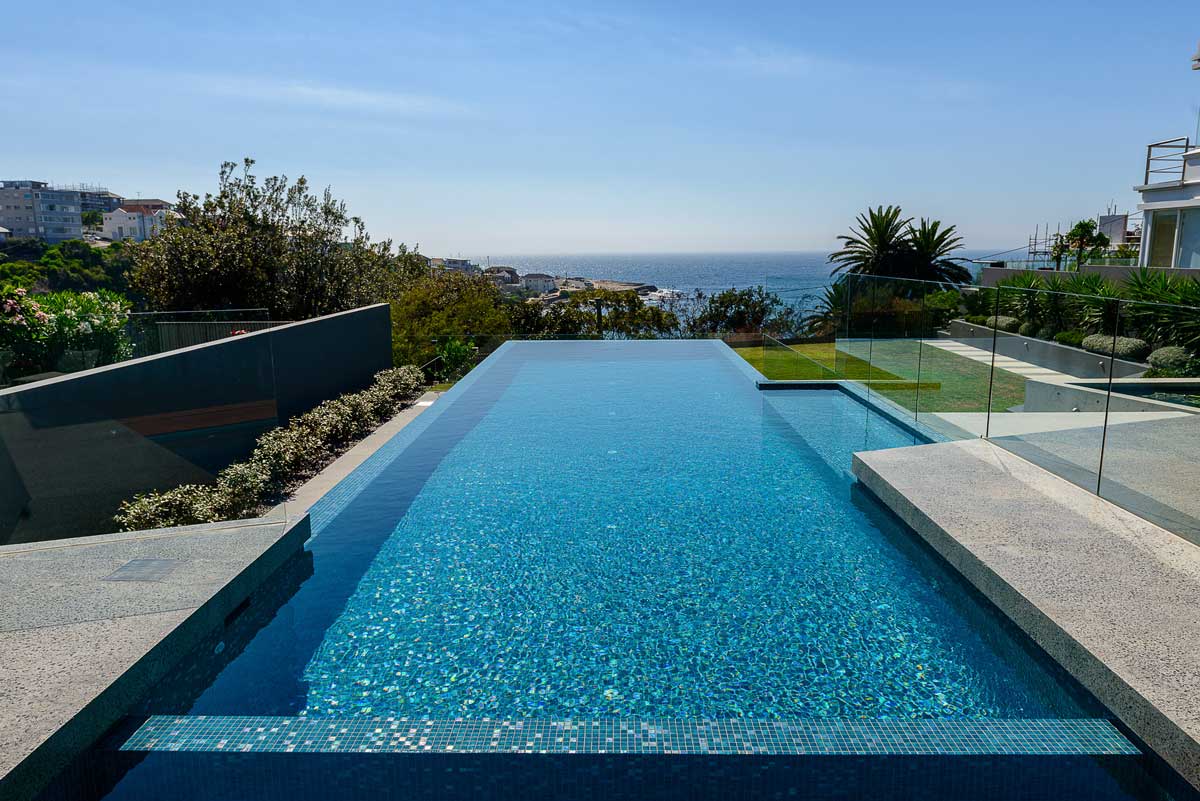 Ezarri Aus Designer Emerald Pool Tile