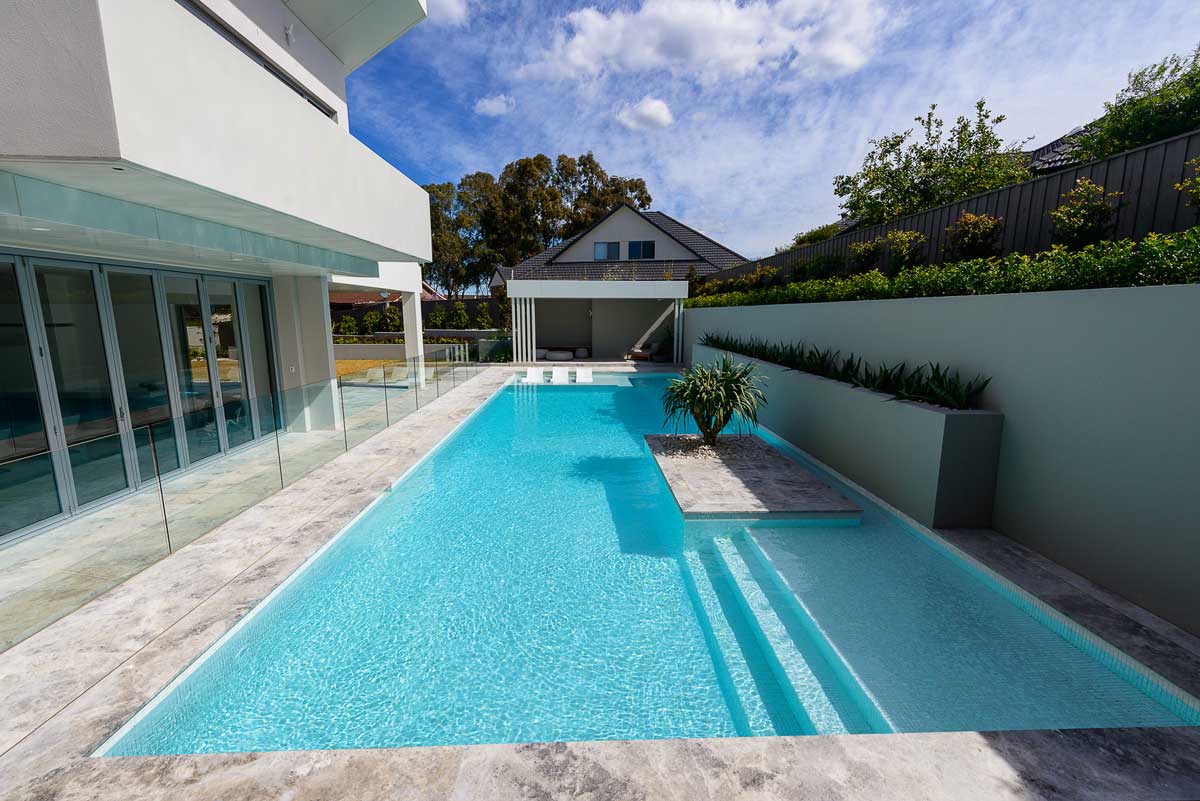 Ezarri Aus Designer White Russian Pool Tile