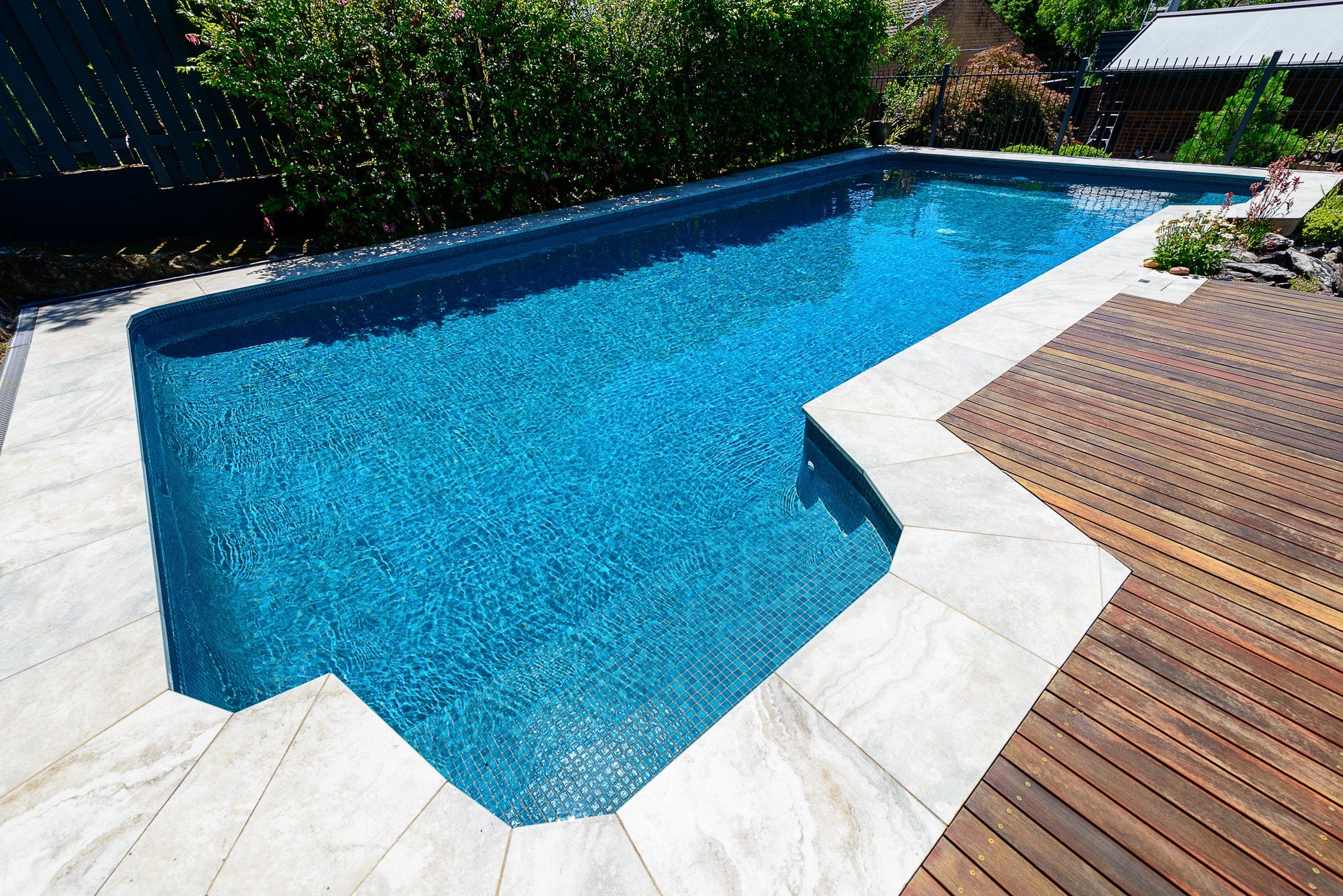 Ezarri Niebla 2502-A Pool Tile