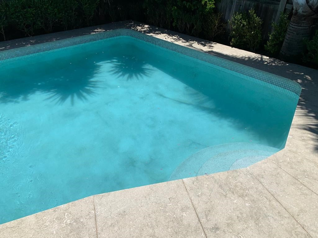 Seagrass Flamed & Tumbled Marble
