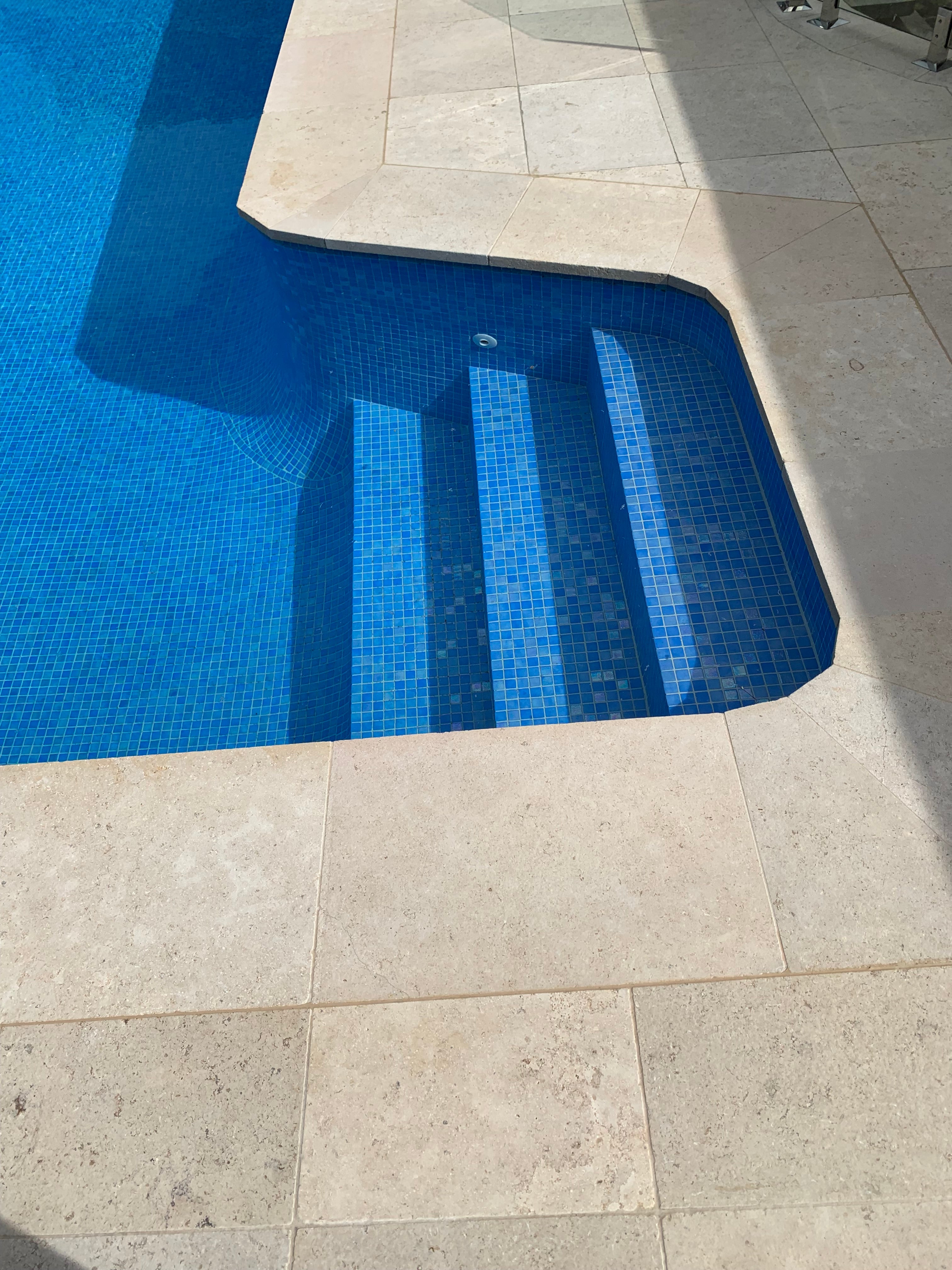 Siena Earth Acid Washed & Tumbled Limestone