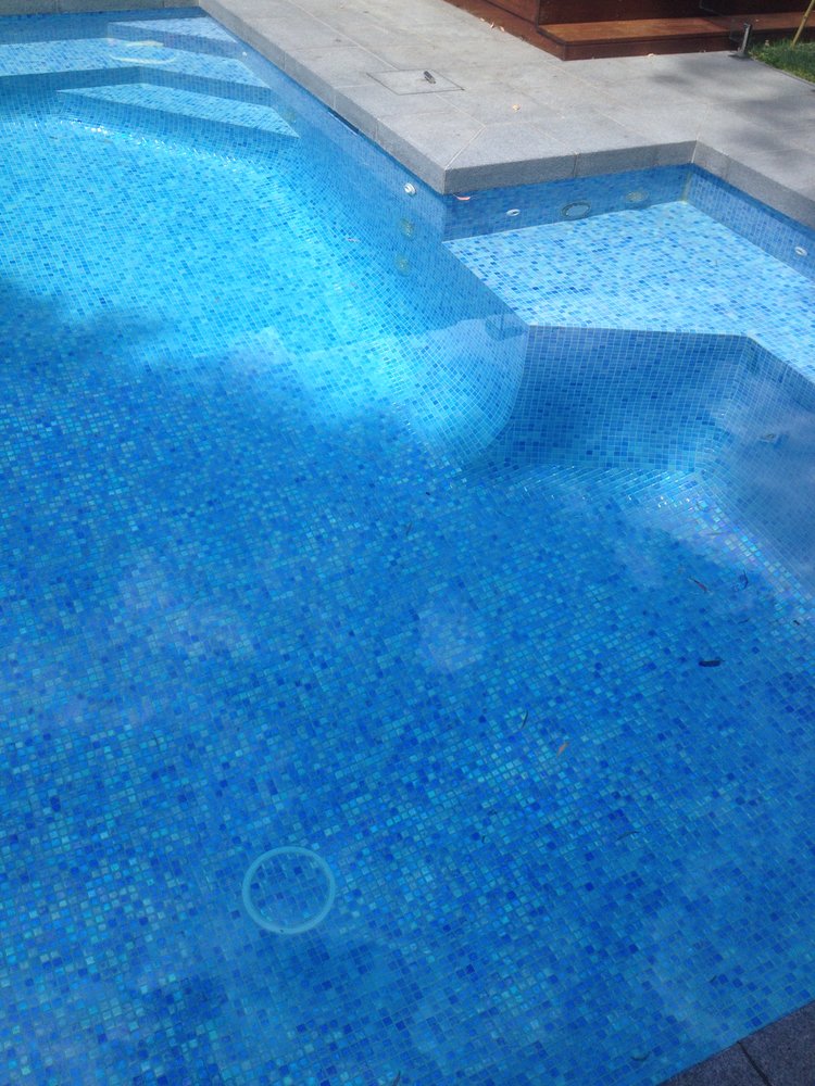 Vegas Pearl Glass Pool Mosaic Tile